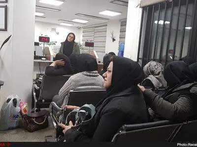 تجمع ۱۵ روزه کارکنان سهام عدالت بدون نتیجه ملموس تمام شد/ دیشب بدون امکانات در تهران ماندیم