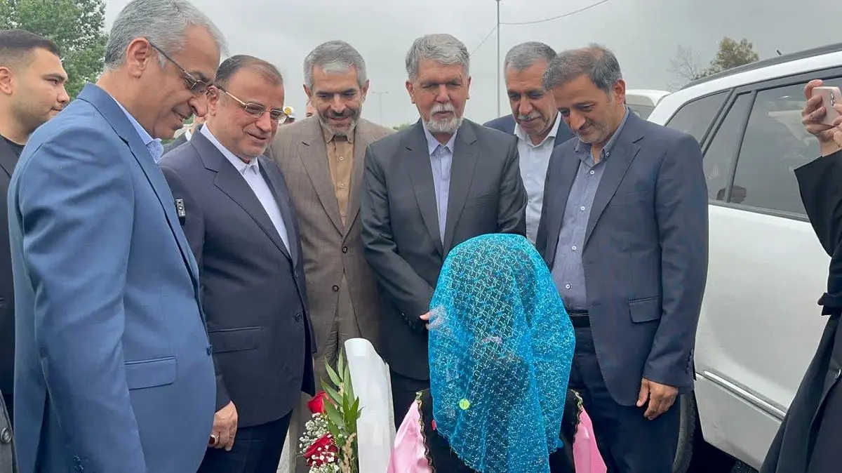 وزیر فرهنگ و ارشاد اسلامی وارد گلستان شد