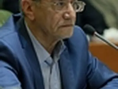 تذکر نسبت به نابودی درختان باغ معنوی جمشیدیه / شهرداری باغ را مصادره کند