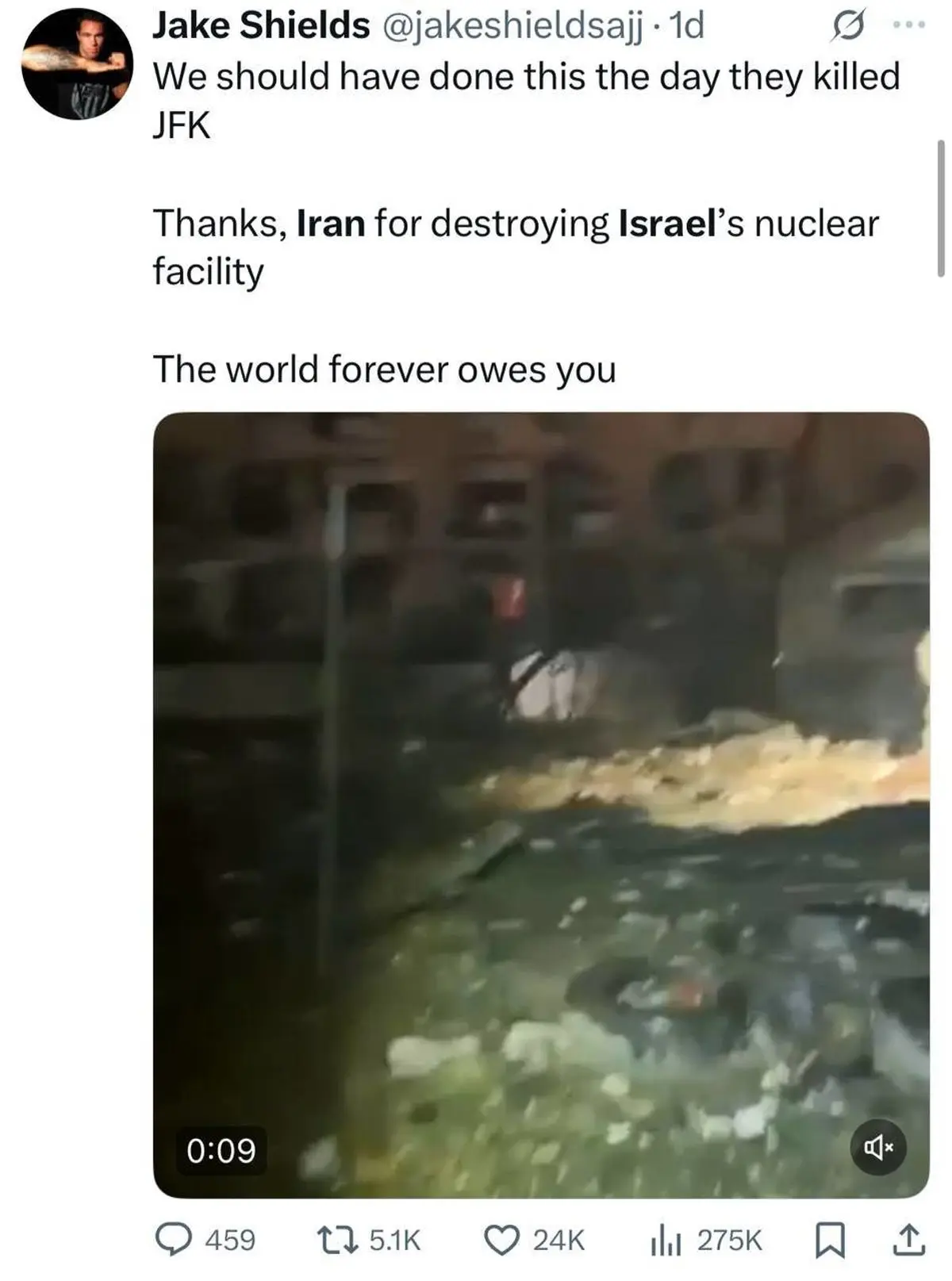 تشکر جیک شیلدز یک فعال سیاسی راست افراطی آمریکایی از ایران