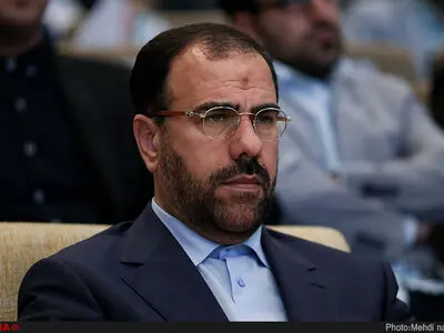 تلاش دولت برای حل مشکل مؤسسات مالی غیرمجاز با همکاری مجلس