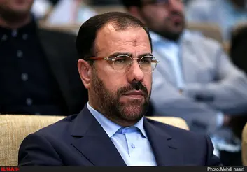 در هر انتخابات به بهانه‌های سیاسی عده‌ای را از قطار انقلاب پیاده نکنیم/ خط گذاشتن بین مردم به صلاح امنیت ملی و مصلحت کشور نیست.