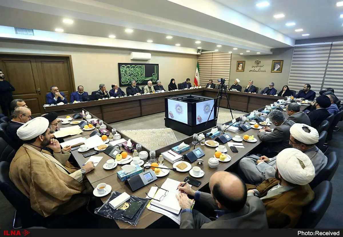 وزیر ارشاد به عهد خود عمل کرد