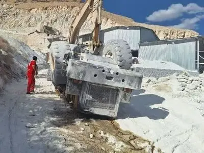 مرگ راننده لودر در معدن سنگ ملوسان نهاوند