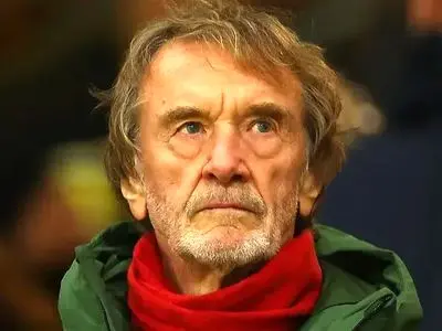 تصمیم شوکه‌کننده راتکلیف برای 5 ستاره یونایتد