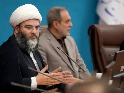 ۱۰ هزار مسجد در کشور داریم که ظرفیت حل گره‌های اجتماعی را دارند