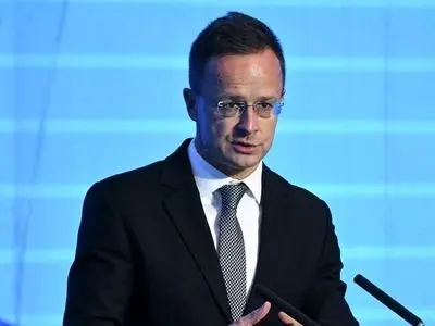 پیشنهاد مجارستان برای لغو فوری ممنوعیت استفاده از نفت‌ و گاز روسیه