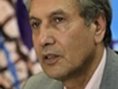 دستور وزیر کار برای بررسی طومار بازنشستگان تامین اجتماعی در یزد