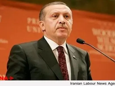سیاست کنترل جمعیت نوعی خیانت است