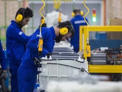 استمرار فعالیت واحدهای تولید کننده اقلام بهداشتی تا پایان فروردین