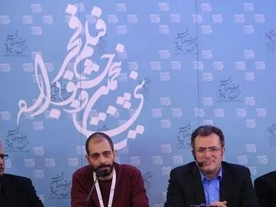 از انتقاد حامد کمیلی تا جسارت کاوه