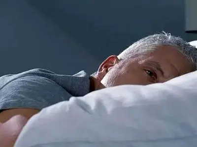 چند ترفند برای کسانی که بی‌خوابی دارند!