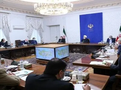 روحانی یؤکد مجددا ضرورة تنمیة العلاقات مع الجیران 