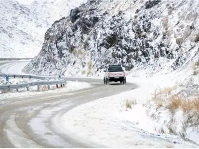 جاده‌های کوهستانی مازندران برفی و لغزنده؛ زنجیر چرخ الزامی