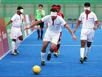 تفاوت فوتبال نابینایان با فوتبال عادی + فیلم