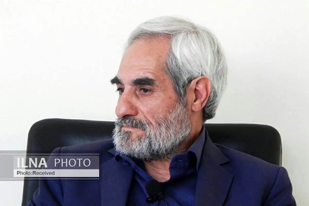 خوشنویسی پتانسیل عرضه جهانی دارد/ هنرمندان خوبی داریم اما در ارائه آثار ضعیف عمل کرده‌ایم