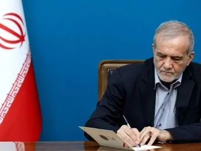 رئیس‌جمهور در پیامی درگذشت خواهر آیت‌الله نور مفیدی را تسلیت گفت 