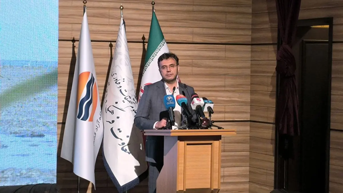 معاون فرهنگی وزارت علوم: آینده ایران در دست نسل نو است