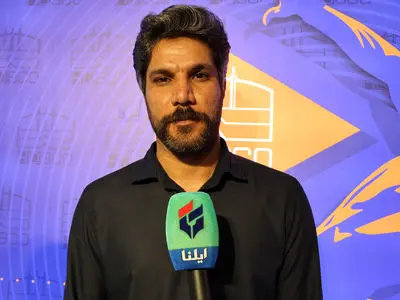 سرمربی فوتبال ساحلی فولاد هرمزگان: زمین اختصاصی، مهم‌ترین نیاز فوتبال ساحلی استان است +فیلم