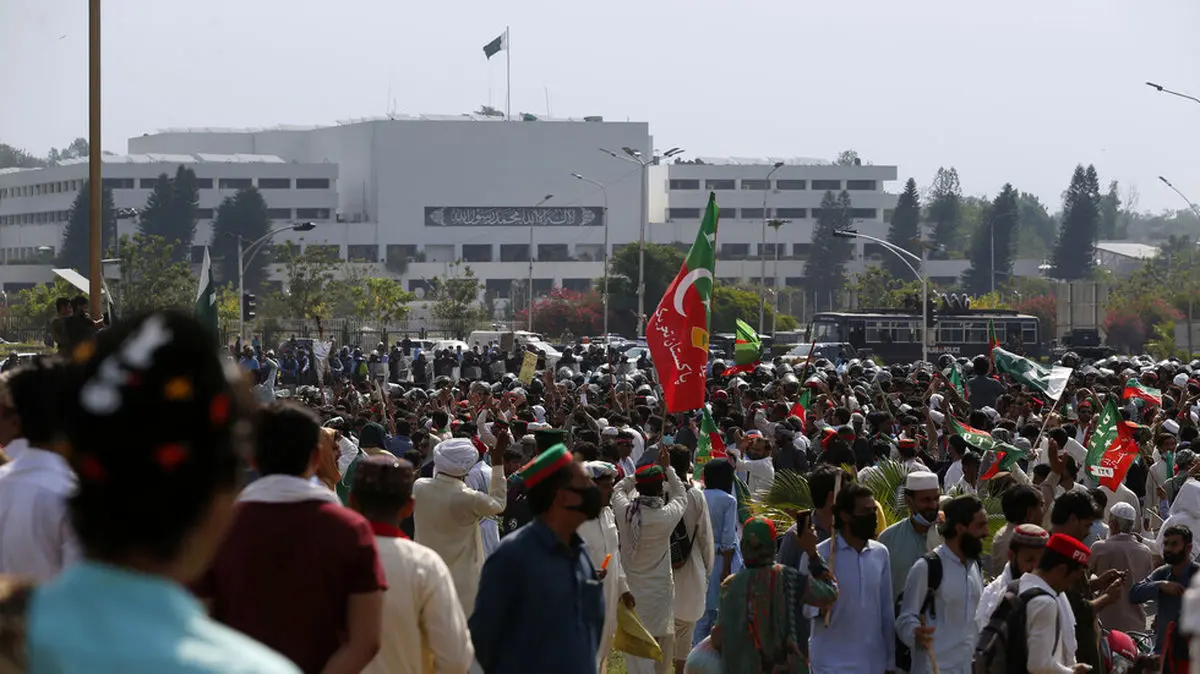 ضرب الاجل ۶ روزه «عمران خان» به دولت پاکستان برای برگزاری انتخابات جدید 