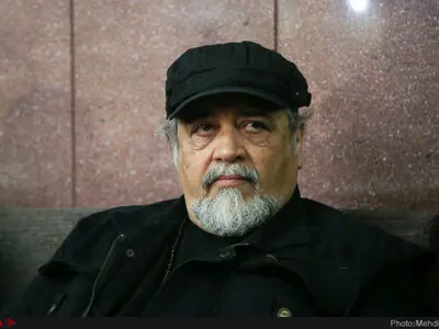 روایت محمدرضا شریفی‌نیا در شبکه سه از همکاری‌اش پیش از انقلاب با رهبر انقلاب + فیلم