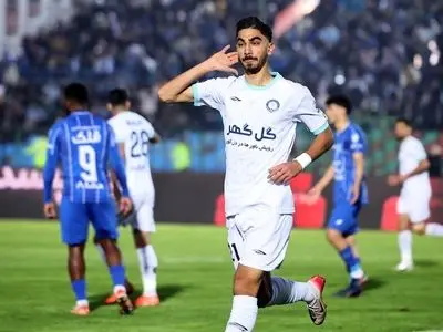 شهرآبادی: گل امروزم را مقابل استقلال به پدر و مادرم تقدیم می‌کنم (ویدیو)