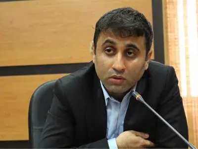 با عاملان وقایع سروان در هر جایگاهی که هستند باید برخورد شود/ مرکزنشینان، قدر مرزنشینان را بدانند/ هنگامی که زیرساخت اقتصادی وجود ندارد، مردم به ناچار سوخت‌بری و کولبری می‌کنند