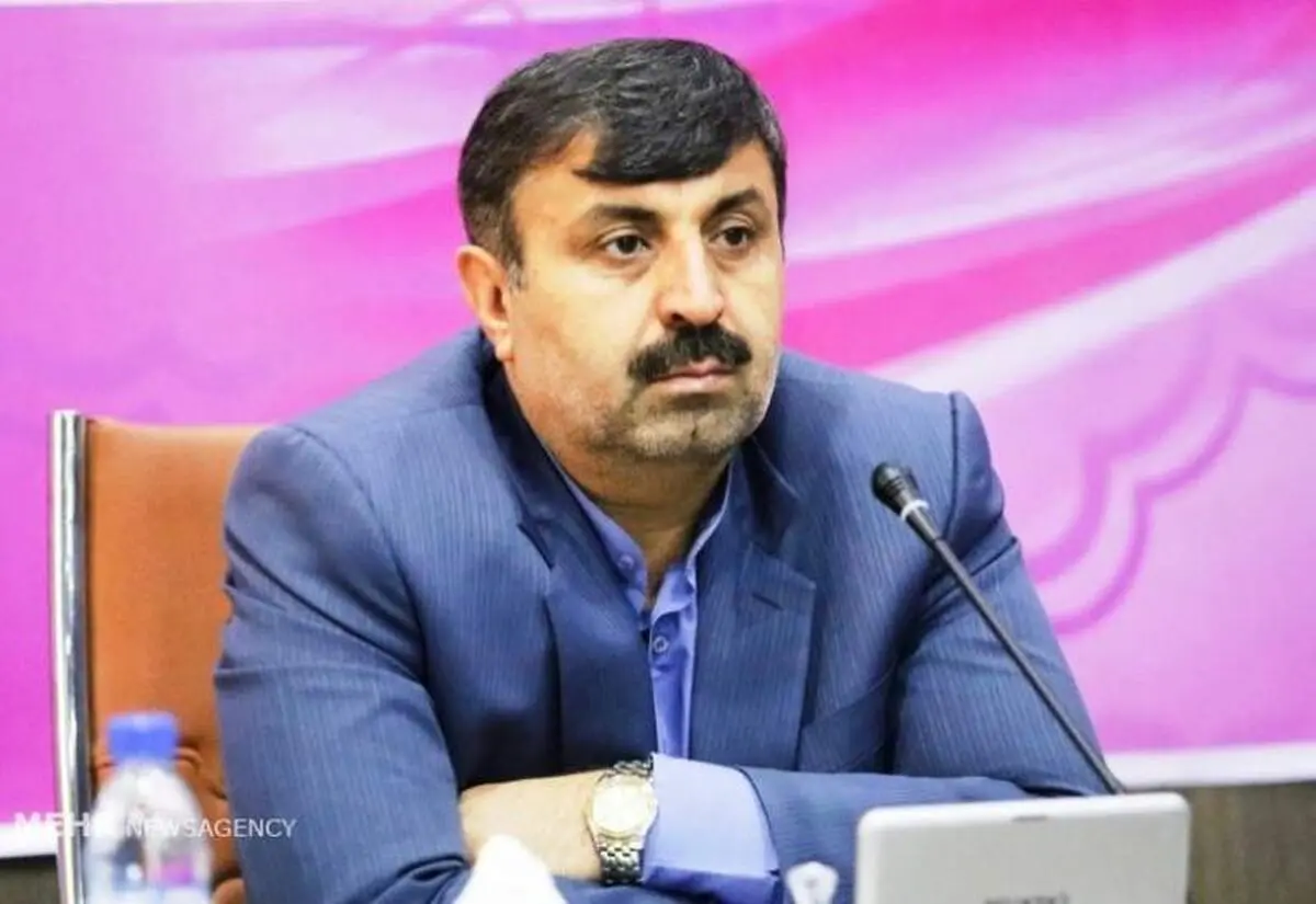 وقتی کار می خواهیم می گویید زیرنظر شورا هستیم و وقتی پول می خواهید پیش ما هستید
