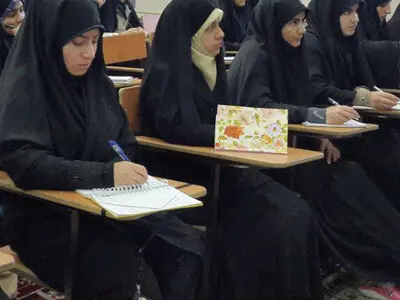نگارش مقالات علمی در میان بانوان طلبه افزایش یافته است
