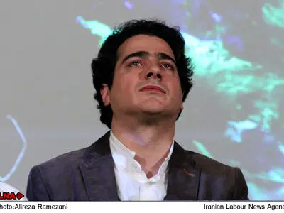 مراسم رونمایی از آلبوم مستور و مست