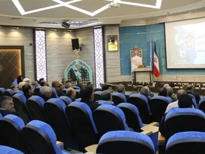 دوره آموزشی ارتقاء سطح سواد سلامت بازنشستگان سالمند برگزار شد