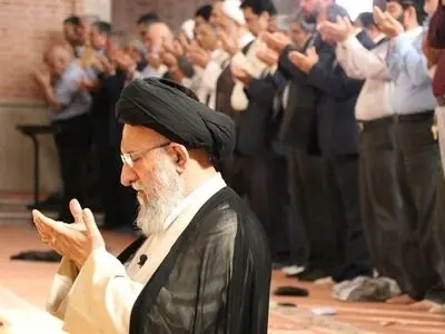 اقامه نماز عید سعید فطر در گرگان به امامت آیت‌الله نورمفیدی