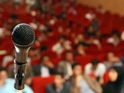 چرا «کرسی‌ نظریه‌پردازی» در دانشگاه‌ها بی‌رونق است؟!