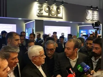  بازدید معاون اول رئیس‌جمهور از پاویون صندوق سرمایه‌گذاری خطرپذیر فولاد مبارکه در نمایشگاه «تستا»