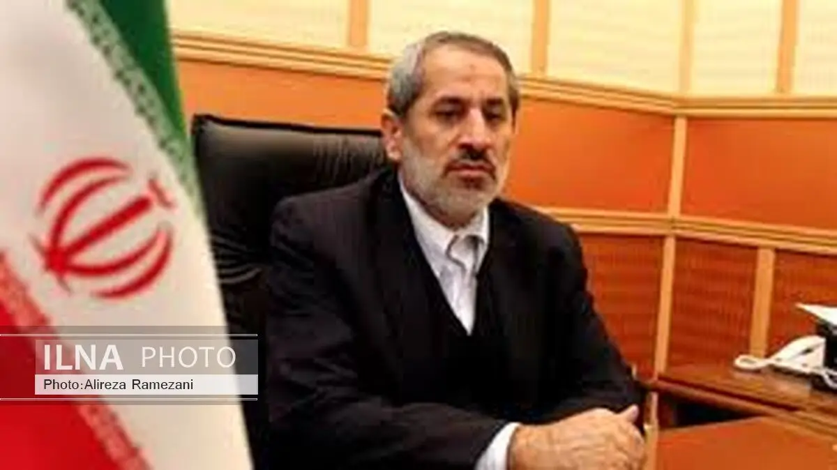 بانک مرکزی در صدور مجوز برای مؤسسات مالی دقت کند