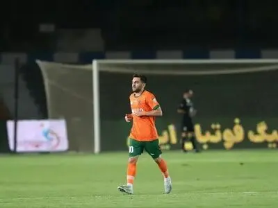 اعتراض مس رفسنجان به قضاوت دیدار با استقلال (عکس)