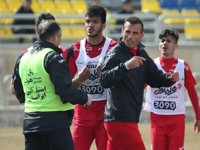 درخواست رسمی باشگاه نفت برای جذب مدافع پرسپولیس (نامه)