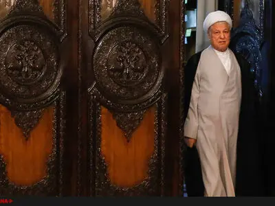برداش ناصواب از بیانیه‌ها و حرکات ناشایست به ضرر انقلاب است