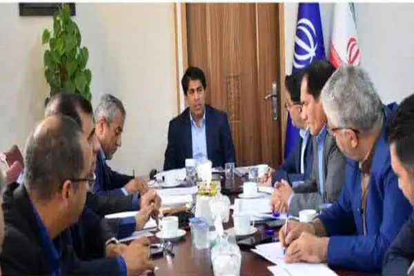 تشکیل کارگروه‌های تخصصی رصد بازار و تأمین کالاهای اساسی در فارس