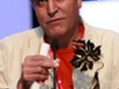 جلال ساعدپناه جایزه گوته آلمان را دریافت کرد