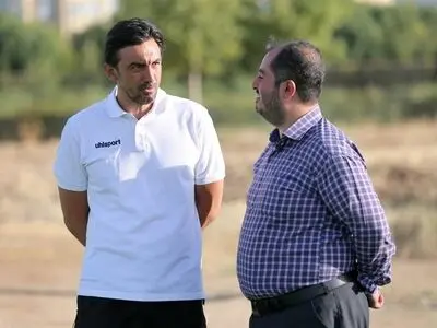 سرپرست آلومینیوم: خرابی سیستم رادیویی داوران به ضرر ما شد