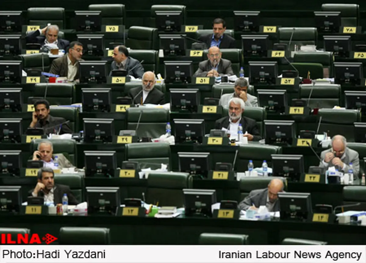 کاندیداتوری ۱۲ نماینده برای دبیری هیات رئیسه مجلس