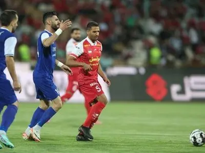 استقلال خوزستان ۱-۰ پرسپولیس: گاریدو اوسمار نشد/ آبی‌های اهواز یقه پرسپولیس را هم گرفتند