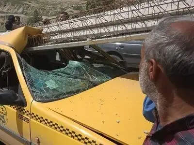 حادثه برای سرویس مدرسه در کازرون/ ۴ دانش آموز مجروح شدند