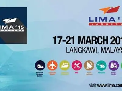 Navy commander attends LIMA 2017 in Malaysia