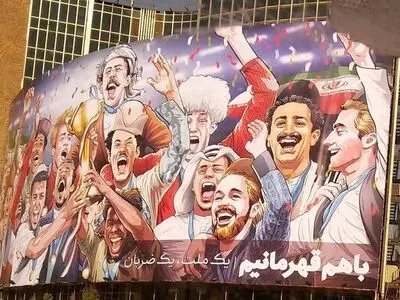تصویر را شبانه جمع کنند/هنوز هم می‌خواهند زنان را از جامعه حذف کنند