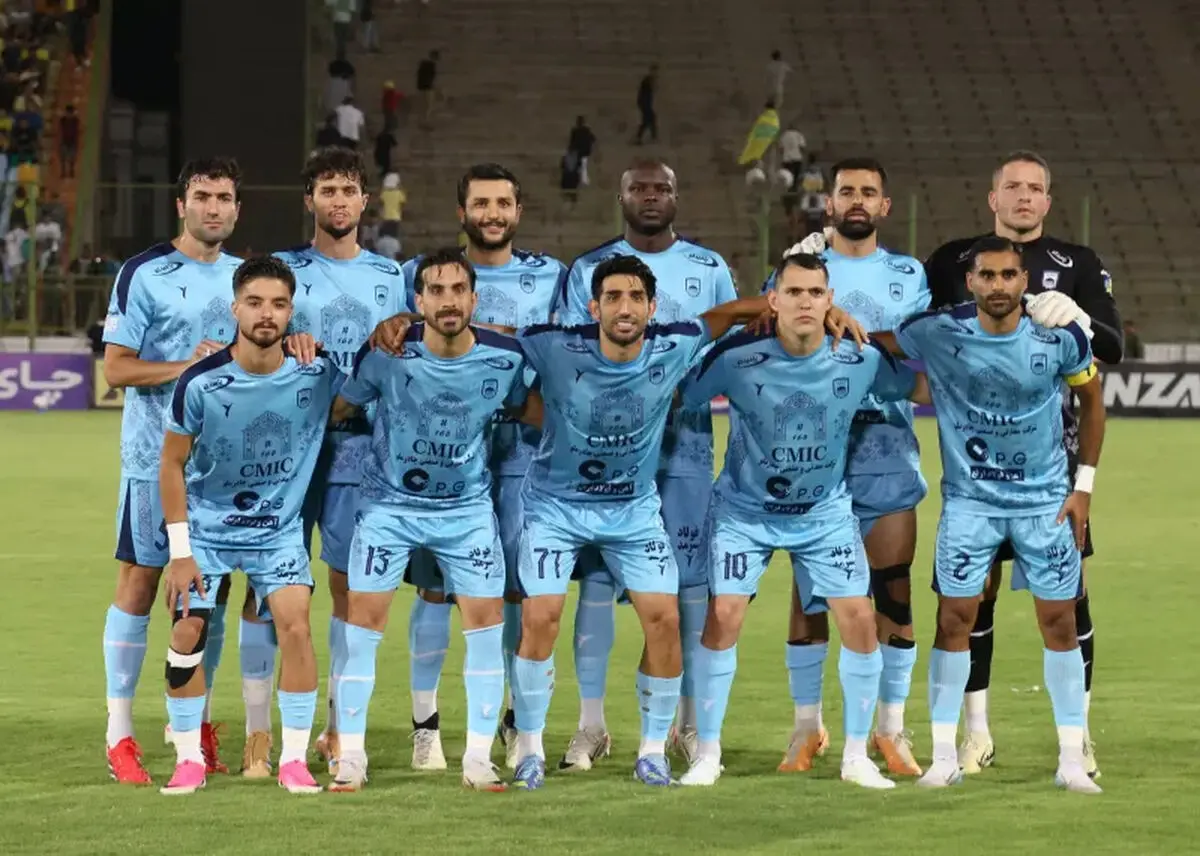 یازده بازیکن چادرملو مشخص شدند یازده بازیکن چادرملو مشخص شدند