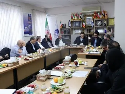 مدیر کل اداره میراث‌فرهنگی استان تهران: با ایجاد کمیته بحران، حل مشکلات مالیاتی، بیمه‌ای و عوارض خروج از کشور می‌توان اقتصاد گردشگری را مدیریت کرد