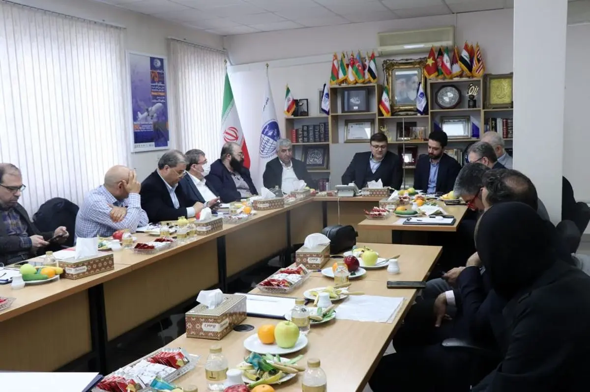 مدیر کل اداره میراث‌فرهنگی استان تهران: با ایجاد کمیته بحران، حل مشکلات مالیاتی، بیمه‌ای و عوارض خروج از کشور می‌توان اقتصاد گردشگری را مدیریت کرد