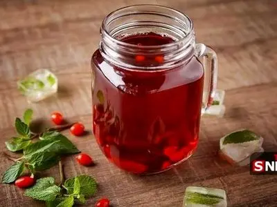 فواید شگفت‌انگیز آب زرشک برای کبد و قلب